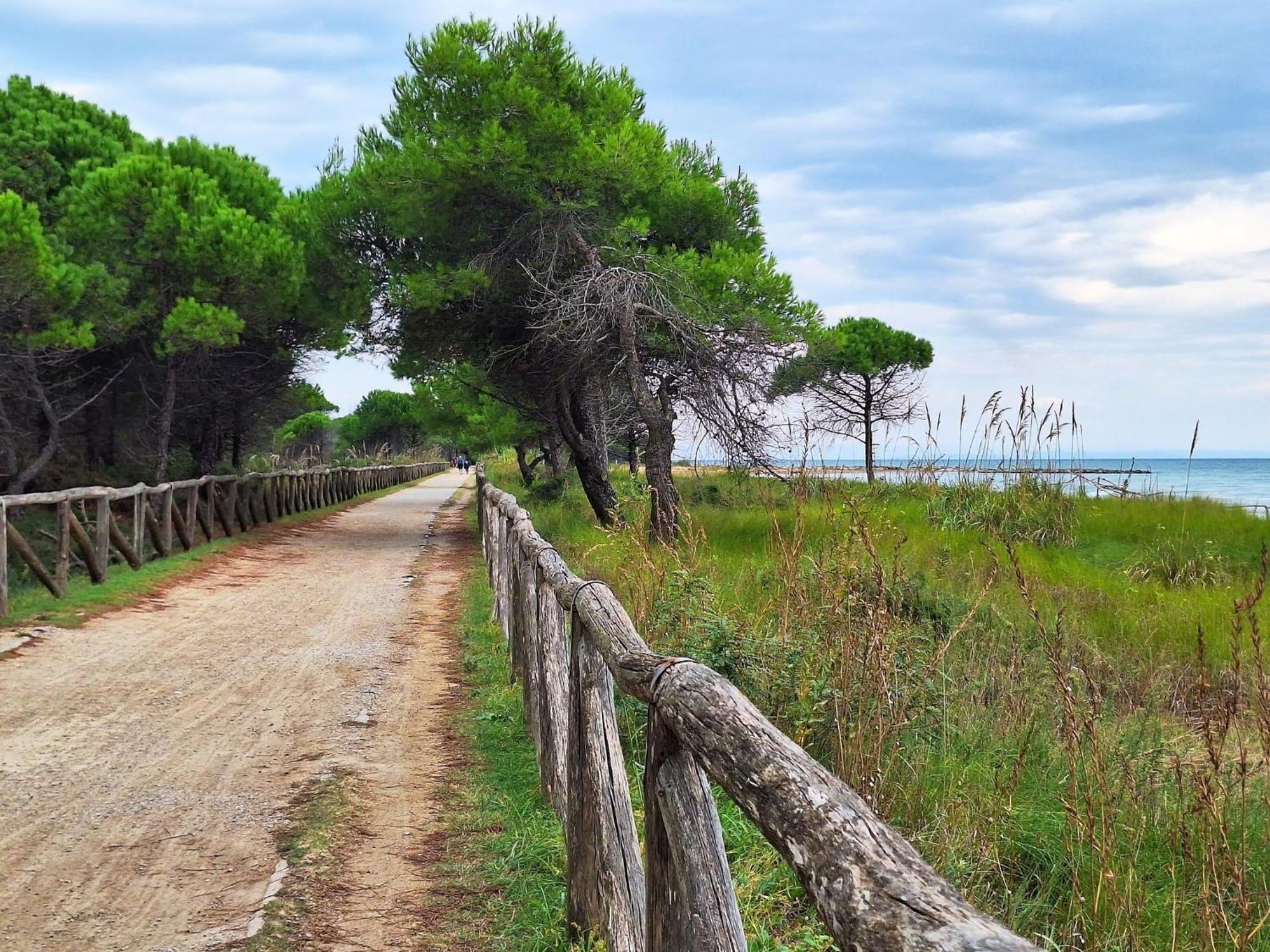 Bright Flat With A Wide Terrace - Beahost Rentals Bibione Exterior foto